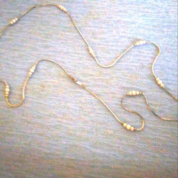 Pearl & SILVER TONE CHAIN Very Dainty VINTAGE - Picture 2 of 4